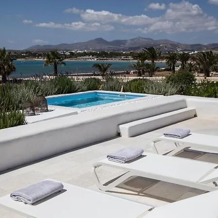 The Collection * Santa Maria (Paros)