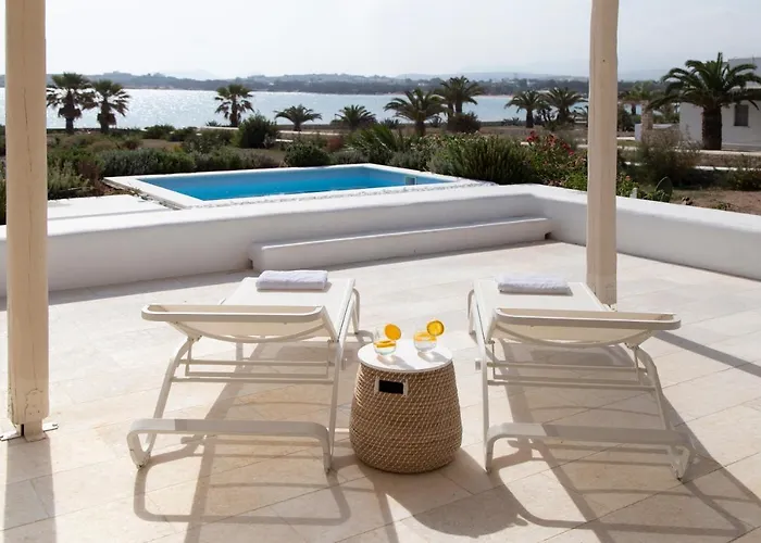 The Collection Santa Maria (Paros)